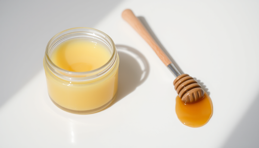 Nourishing Natural Moisturizer: How Grass-Fed Beef Tallow and Manuka Honey Support a Healthy Skin Barrier with a Minimalist Routine