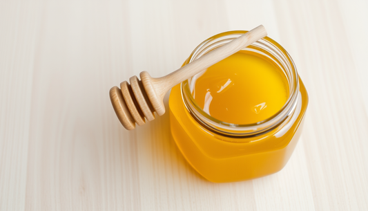 Manuka Honey: The 2026 Science-Backed Guide to Benefits, Uses, and Skin-Changing Results